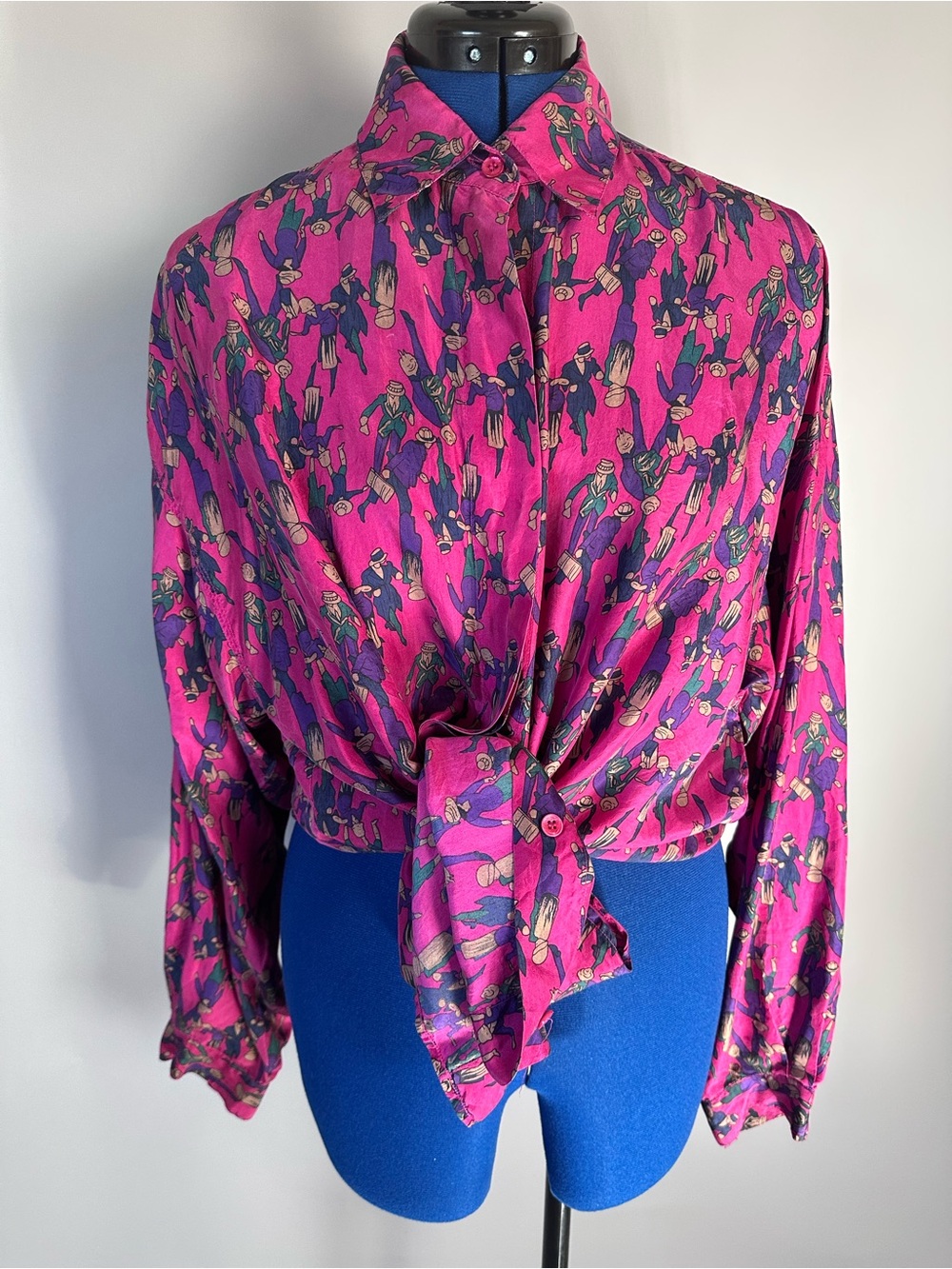 Vintage Sill Button-Down Shirt in Bright Fuchsia  With People Print